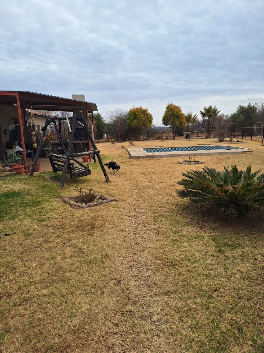 3 Bedroom Property for Sale in Hartbeesfontein North West